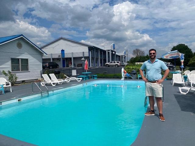 Smokies Inn - New Linens & Ultrafast Wifi - Friendliest Hospitality Guaranteed! Кодак Экстерьер фото